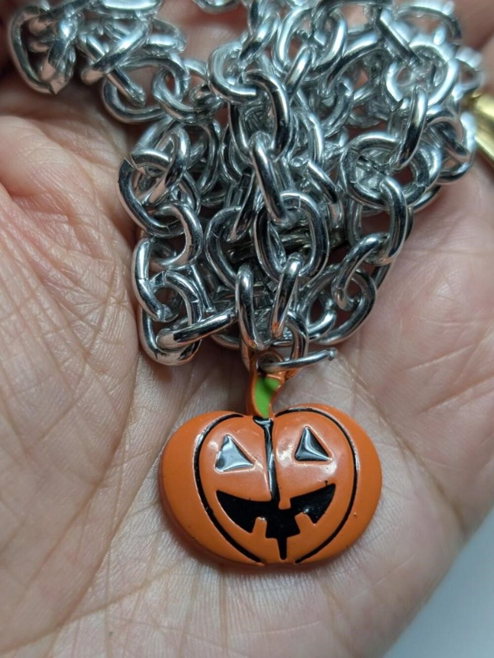 Vintage Halloween Metal Orange Jack-o- Lantern Pumkin Pendant Necklace